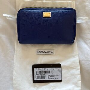 Authentic dolce & gabanna wallet
